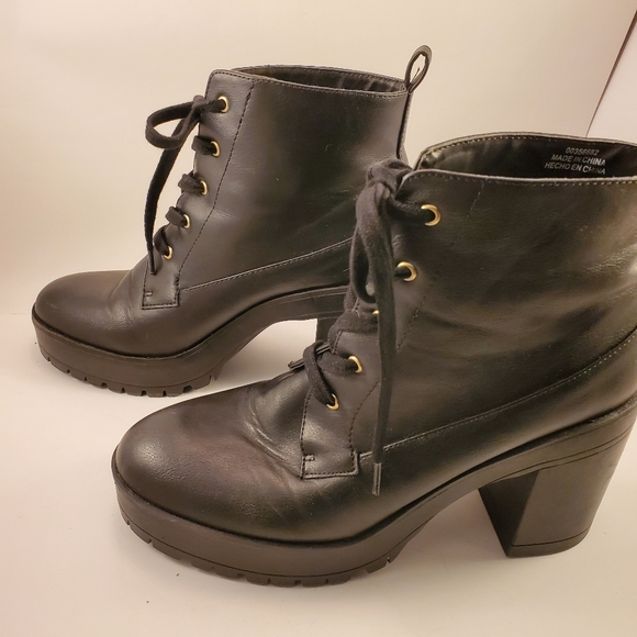Forever 21 Black Moto Boot Chunky Heel Lace Up - Picture 3 of 8